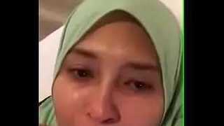فيلم سكس كامل لماليزية محجبه تمص وتتناك في المكتب