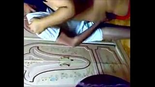 واد ينيك ام صاحبه ويصورها في السر