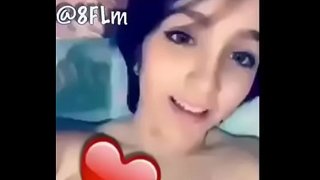 طالبة الجامعة اللبوة تصور نفسها على السناب شات من أجل الجميع