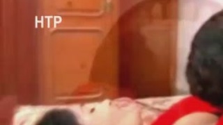 الجنس الاباحية مع كريستال ديفيس في غرفة النوم