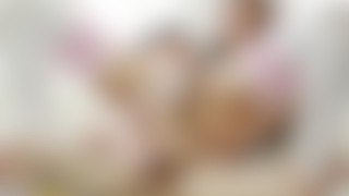 شاب مع مراهقة جميلة بيفشخ كسها
