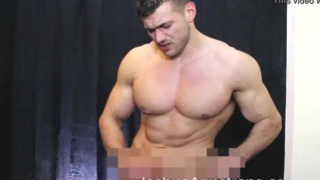 الرجل قرنية سخيف كارلايبرا اليورو مثلية الجسم الأكبر سنا