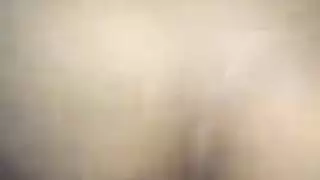 فيديو جديد لشرموطة مي من مصر بينكها و بتقوله اشتمني و اضربني عشان انزل باقي فيديوهاتها هنا